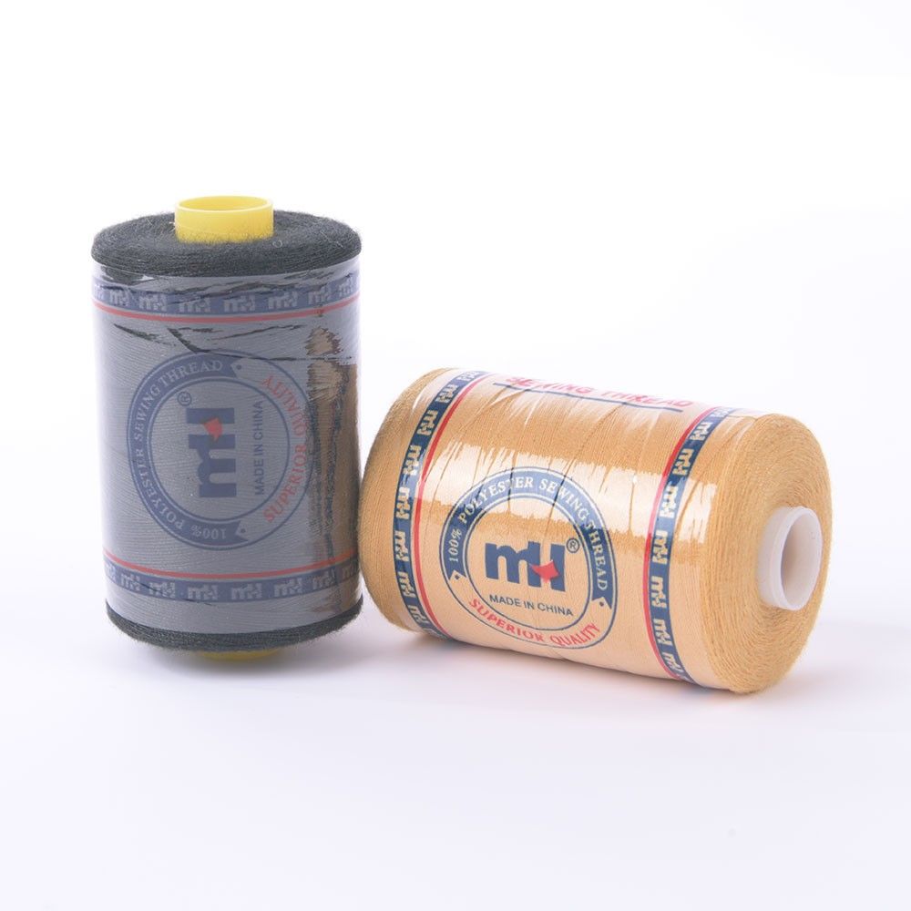 detail-of-100%%-polyester-sewing-thread-small-spool (4)